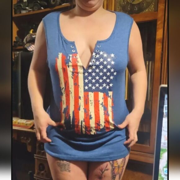 Women's American Flag Print Tank Top - Picture 7 of 8